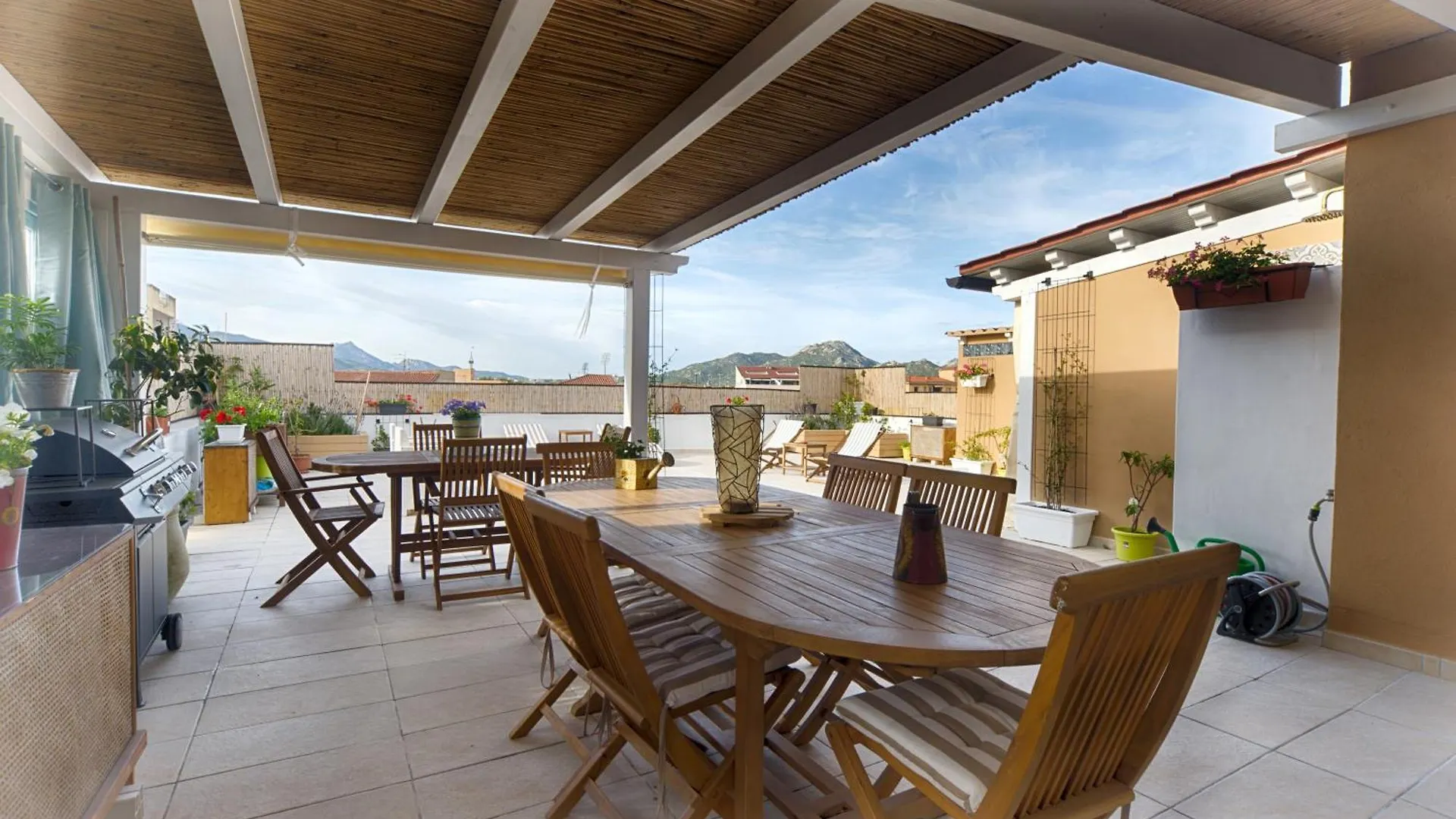 Gasthof Terrace Rooms Olbia Center